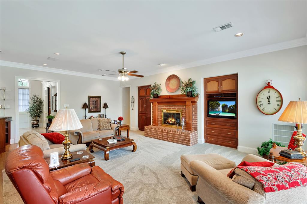 Buffalo Creek Country Club Estate - Residential