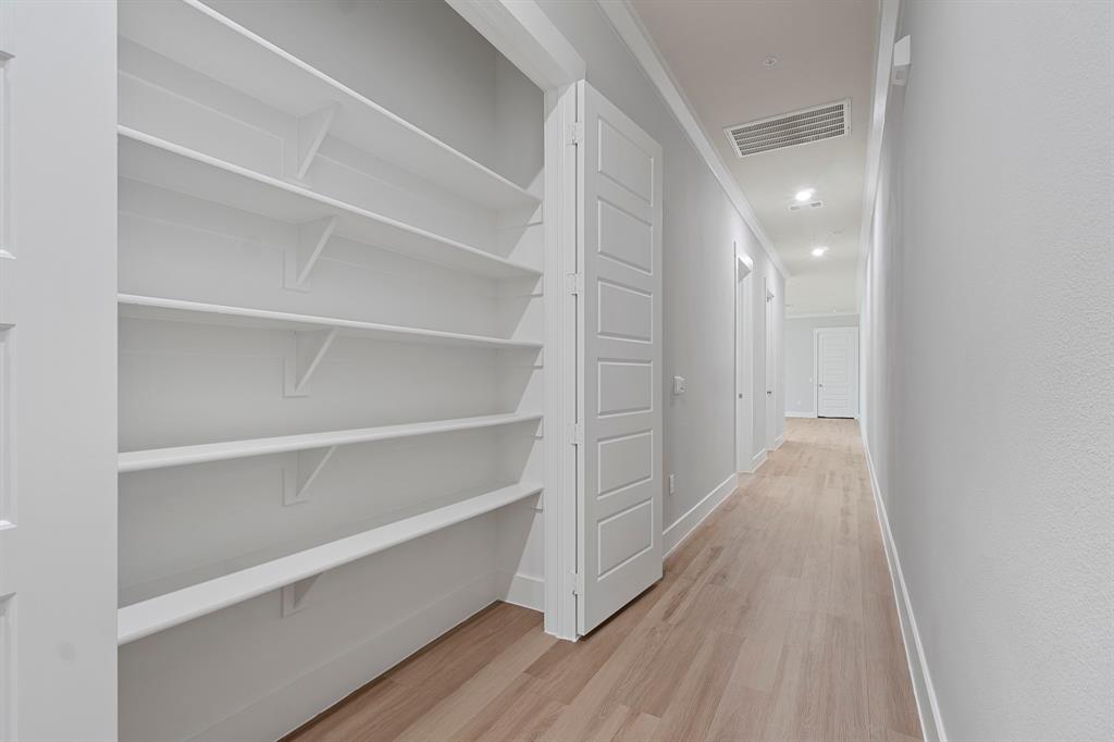 Luxe McKinney - Residential Lease