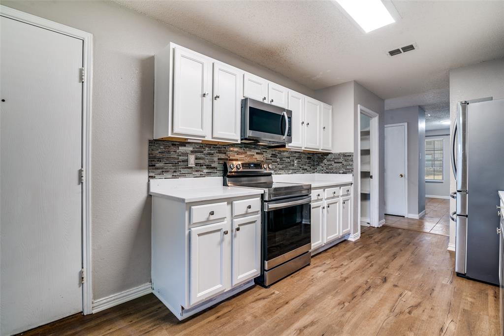 Meadowcreek Estates Ph III - Residential Lease