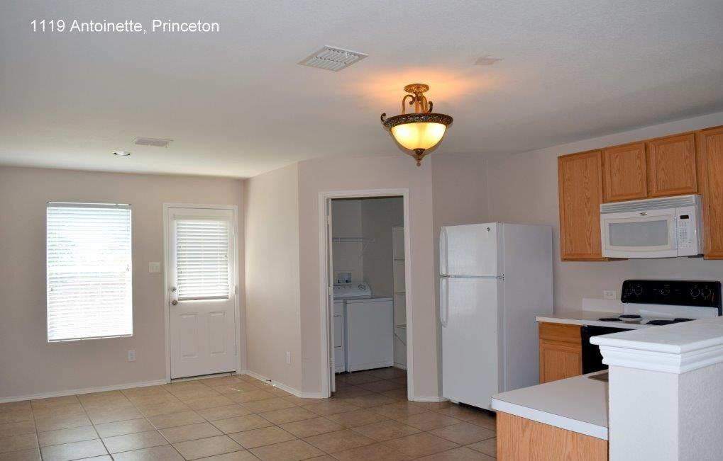 Villas Of Monte Carlo Ph One - Residential Lease