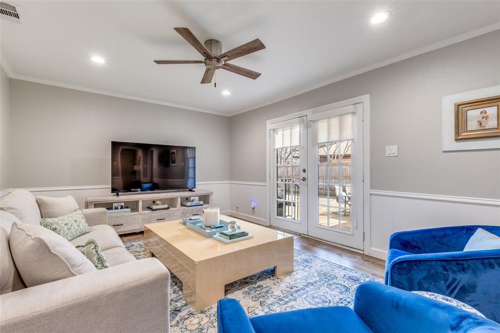 2476 Pinebluff Drive