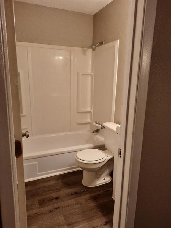 Roberts Add - Residential Lease