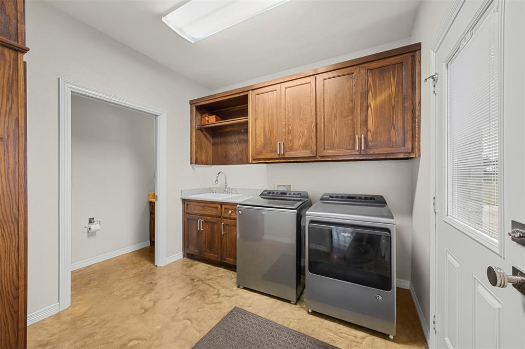 J Roberts - Residential