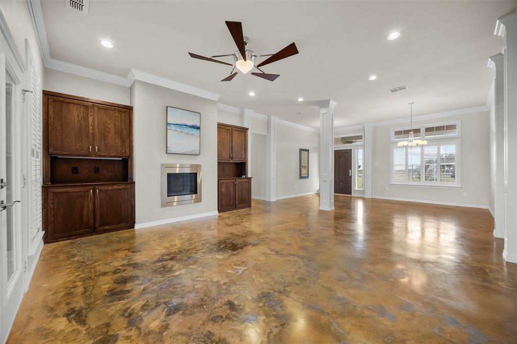 J Roberts - Residential