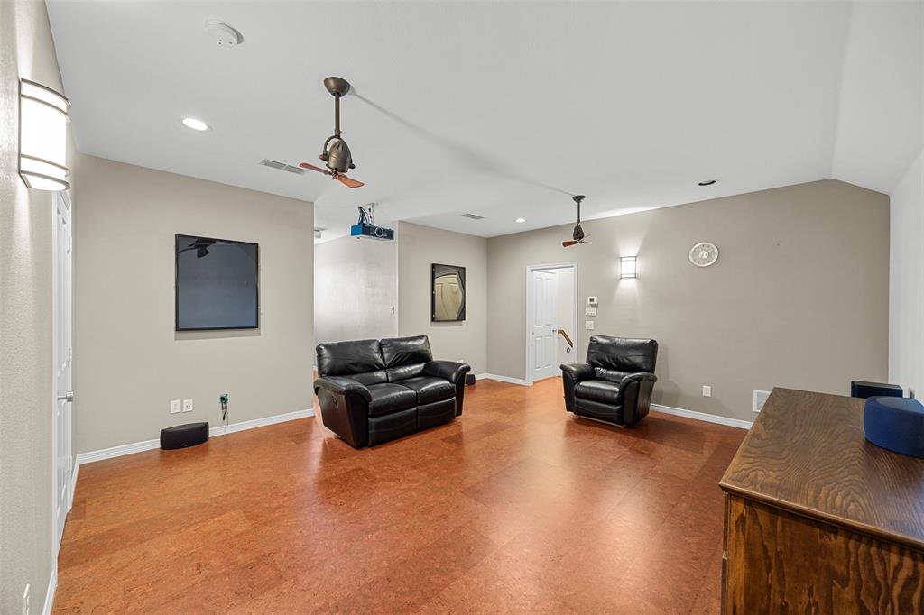 J Roberts - Residential