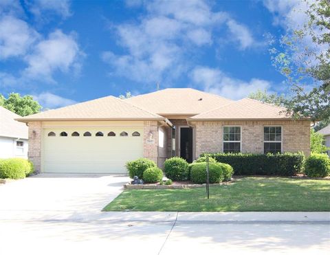 Single Family Residence in Denton TX 9605 Rivercrest Drive.jpg