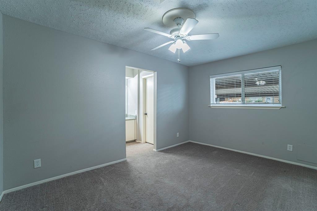 Mountain Creek Twnhs 02 - Residential