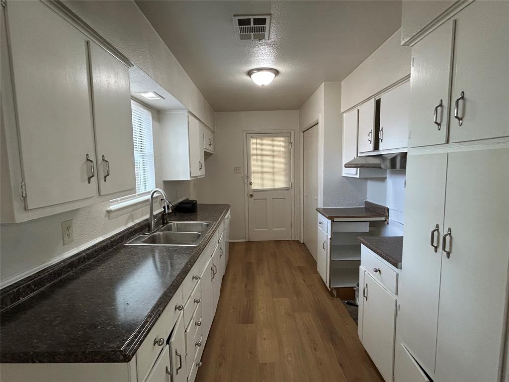 Club Oaks 01 - Residential