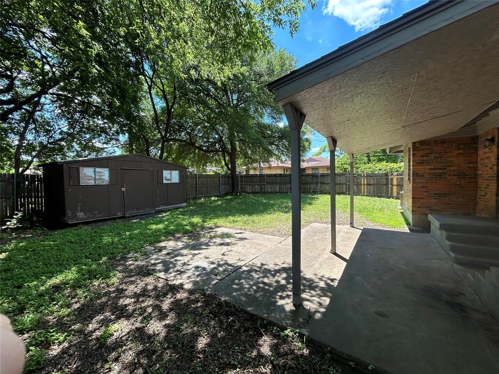 Club Oaks 01 - Residential