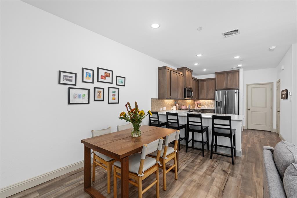 Silverado Twnhms Add - Residential