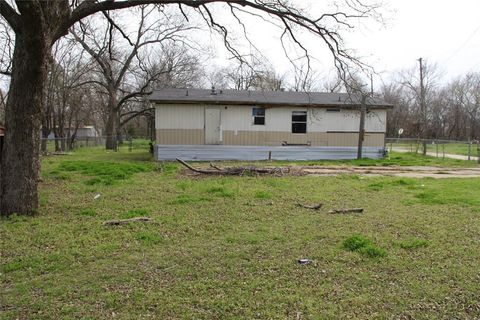 A home in Corsicana