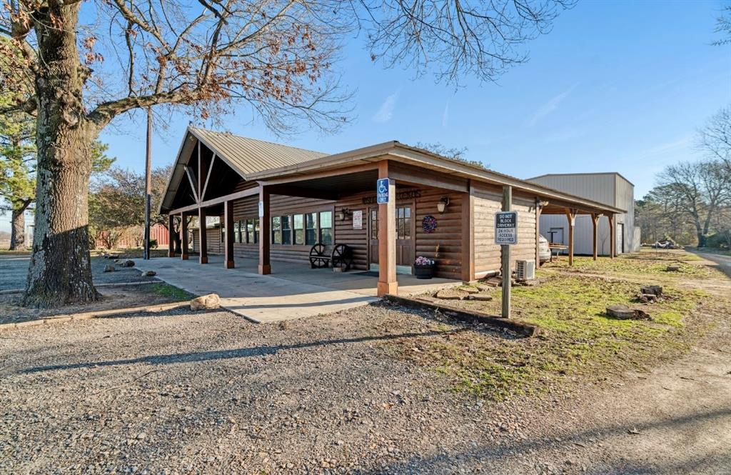 9786 US Highway 271 N