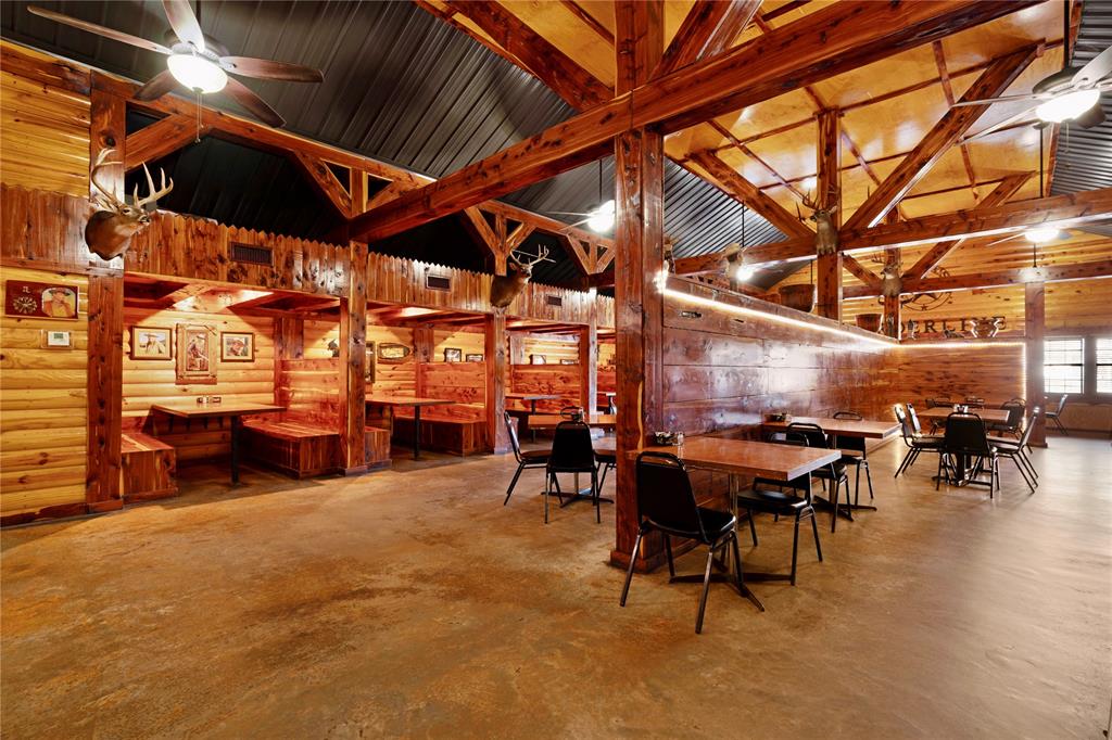 9786 US Highway 271 N