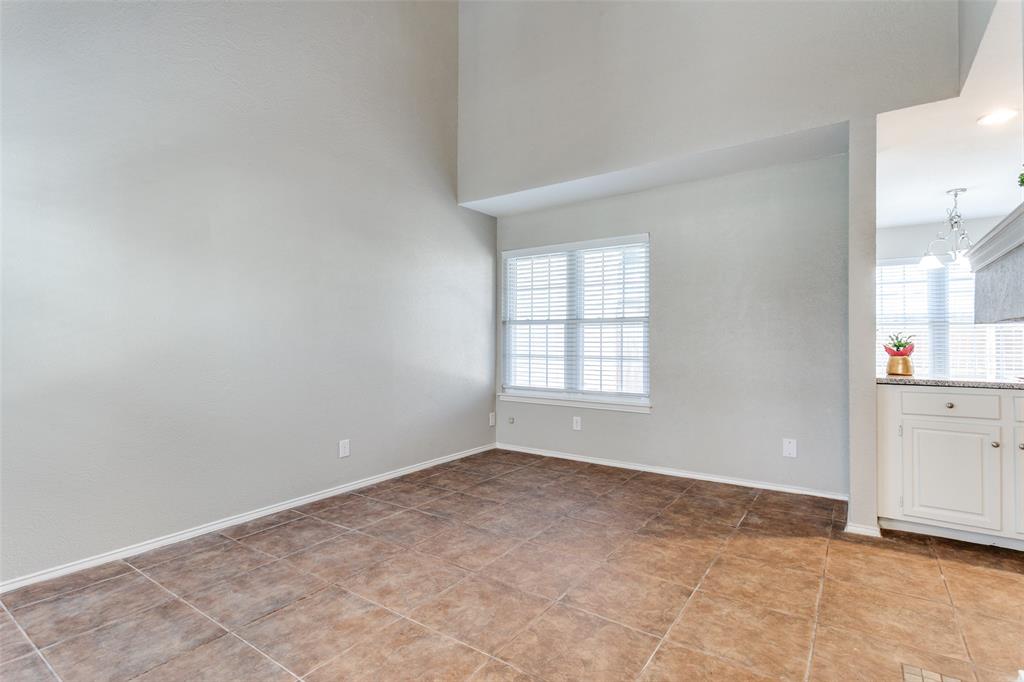 858 Creekside Drive