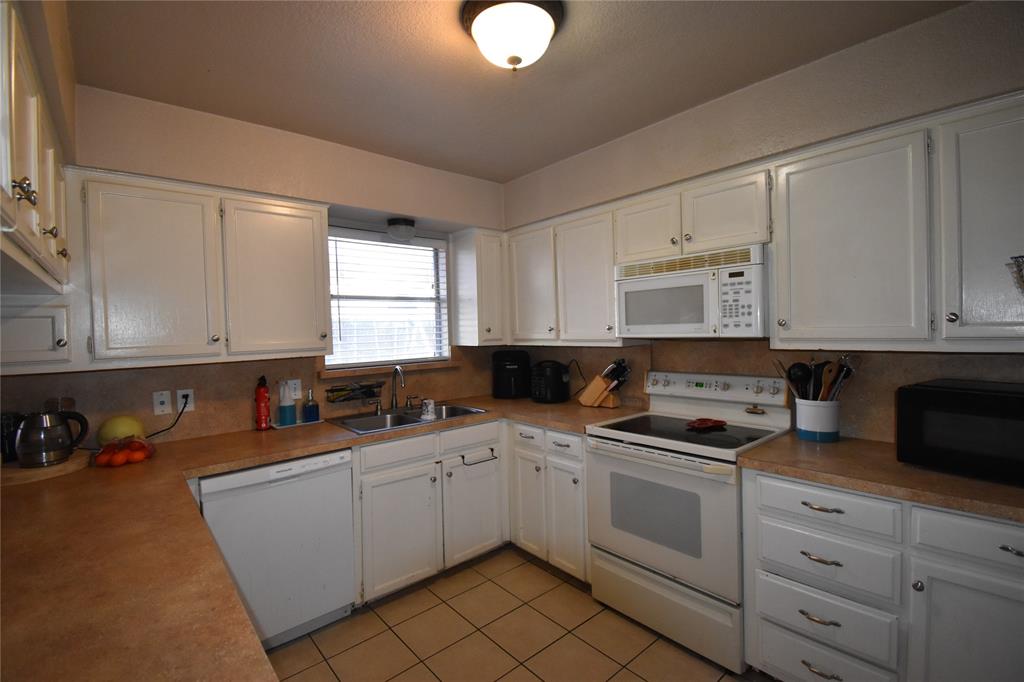 Summercrest - Residential