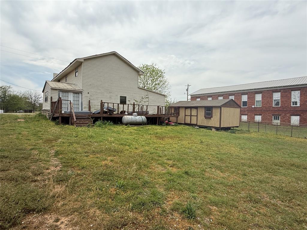 309 E Housley Street