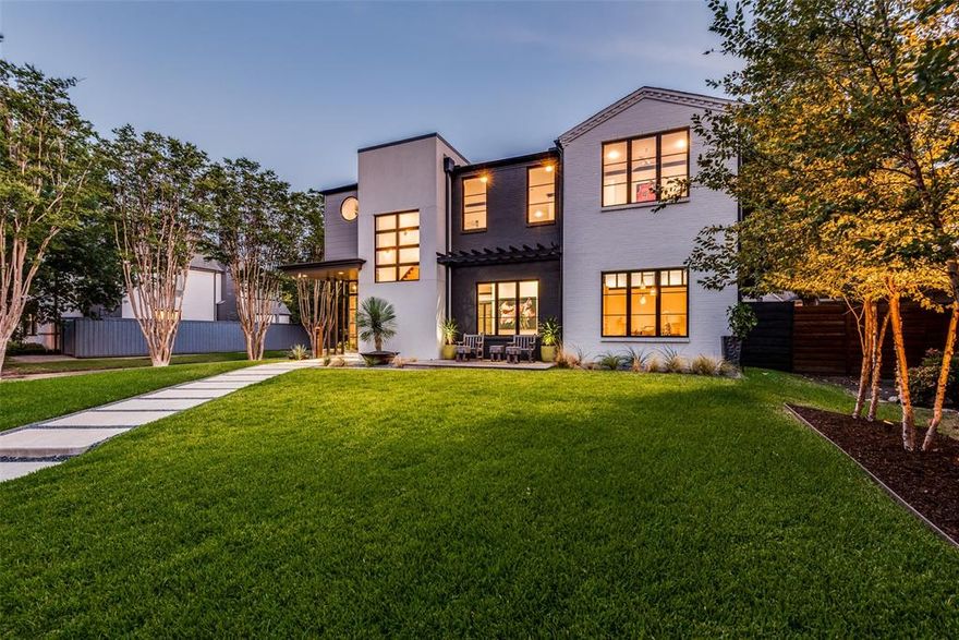 Gorgeous modern home in the heart of University Park.  Built in 2020 by Josh Zielke Homes on a corner lot in the highly coveted Hyer Elementary, this home truly has it all.  The main floor offers a beautiful, light filled open floor plan with a chefs kitchen, private study, downstairs guest room and large family room that opens up to a screened in porch with a fireplace that is truly an extension of this home.  An entertainers dream!  
The second floor boasts a large primary suite with his and her closets and a gorgeous master bath.  3 bedrooms, all ensuite, 2 flex rooms and a large laundry room complete the second floor.  Outside, you will find a wonderful shaded backyard, oversized garage complete with a full quarters above the garage.  This University Park gem is truly a must see!