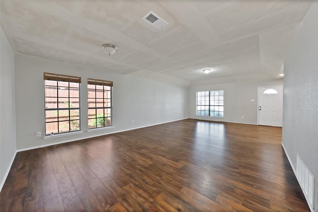 Huntington Village Ph III Add - Residential