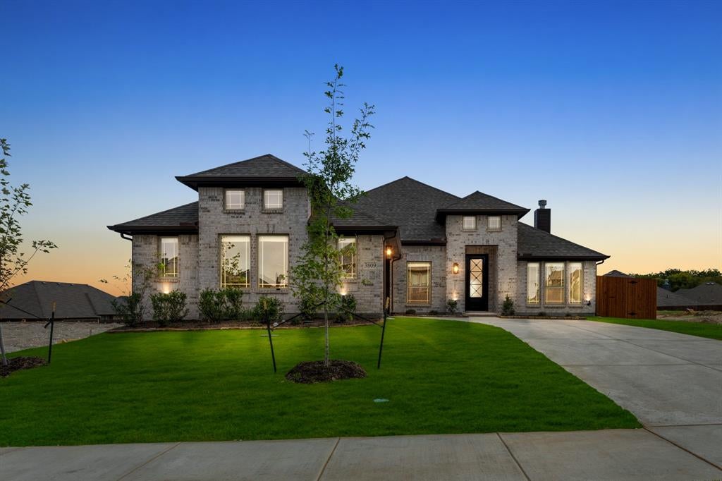 3809 Amber Road