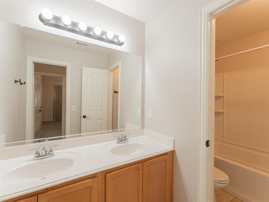 Durham Farms Watauga - Residential Lease