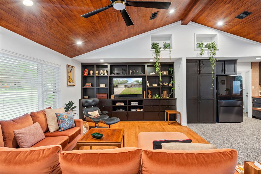 9710 Cloister Drive