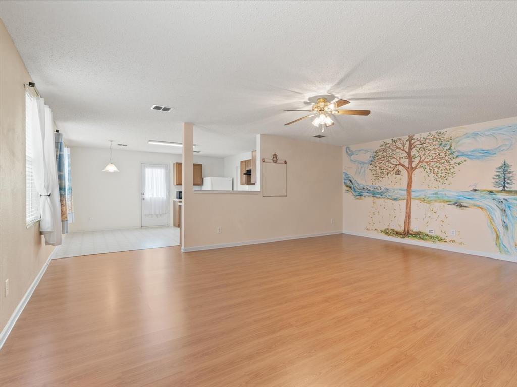1728 Creek Bend Lane