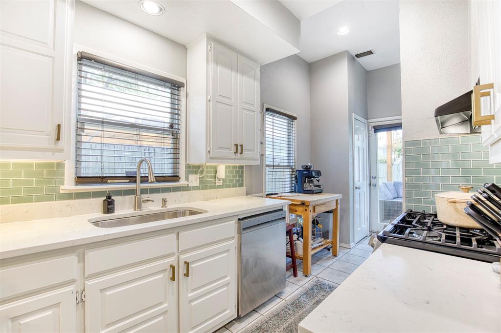 Berthurm - Residential Lease