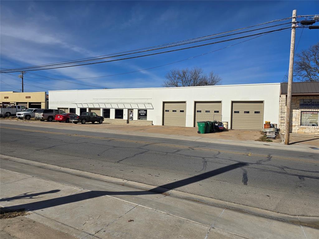 City Stephenville - Commercial Sale