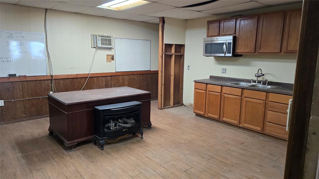 City Stephenville - Commercial Sale