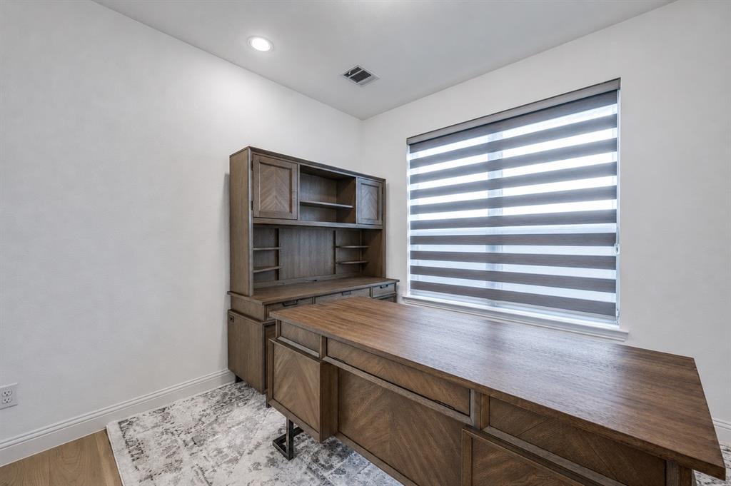 3304 Bonny Bank