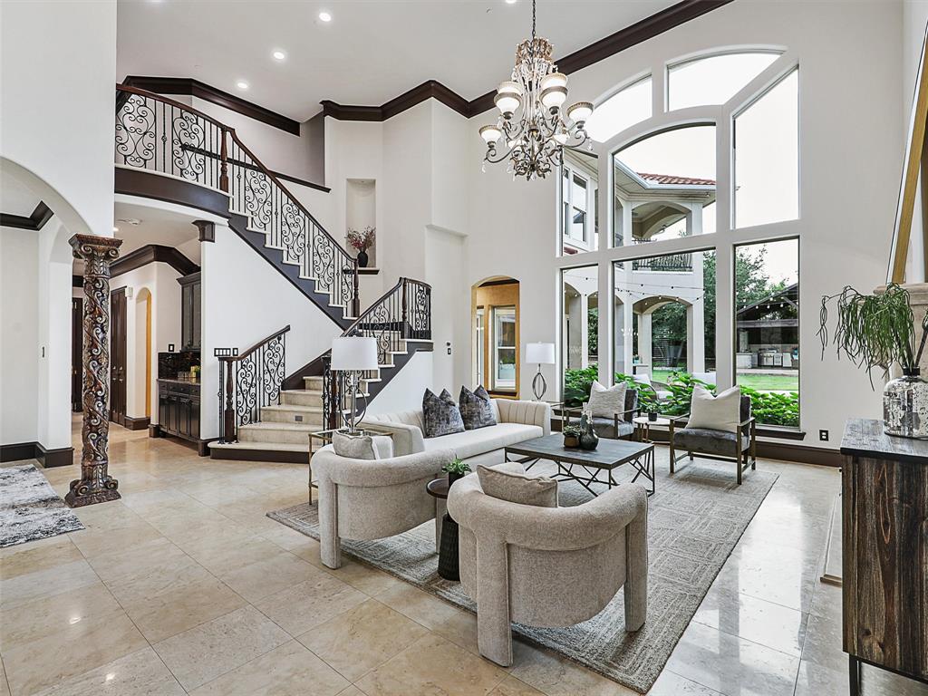6513 Timber Wolf Trail
