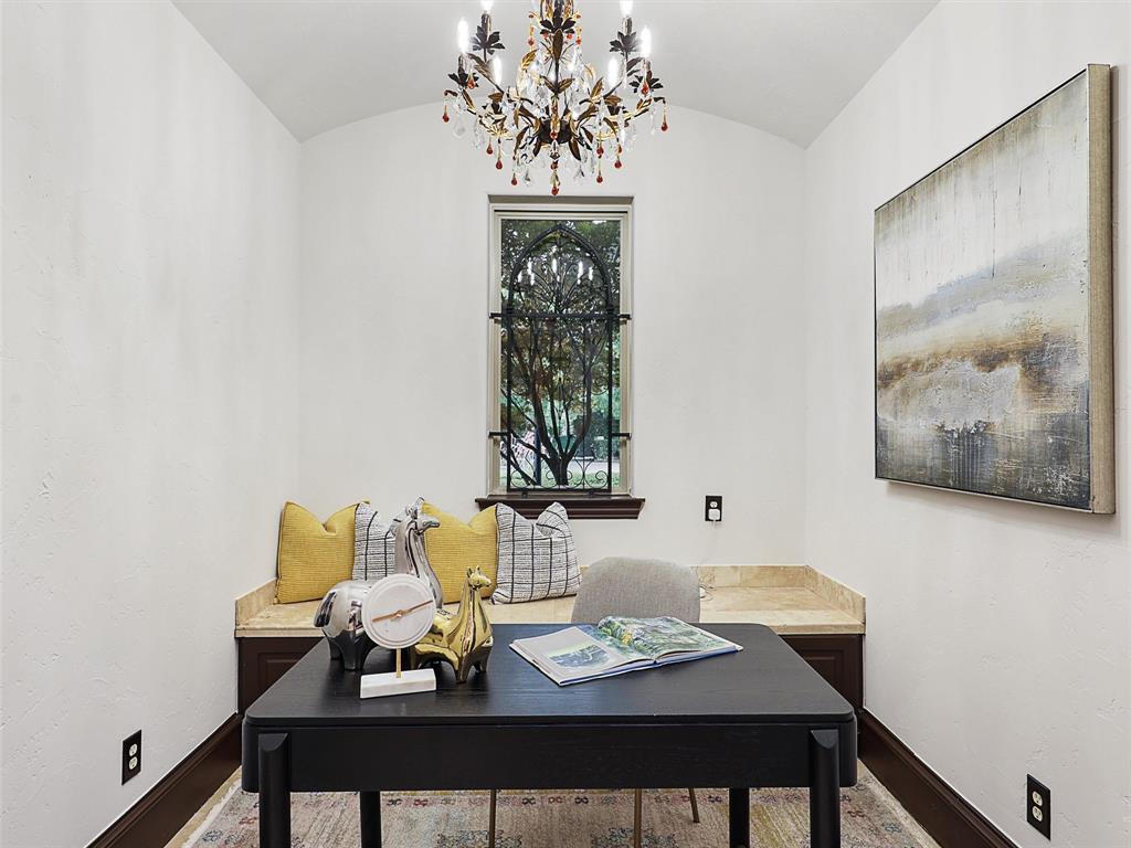 Red Wolf Estate - Residential