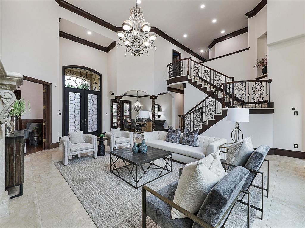 6513 Timber Wolf Trail