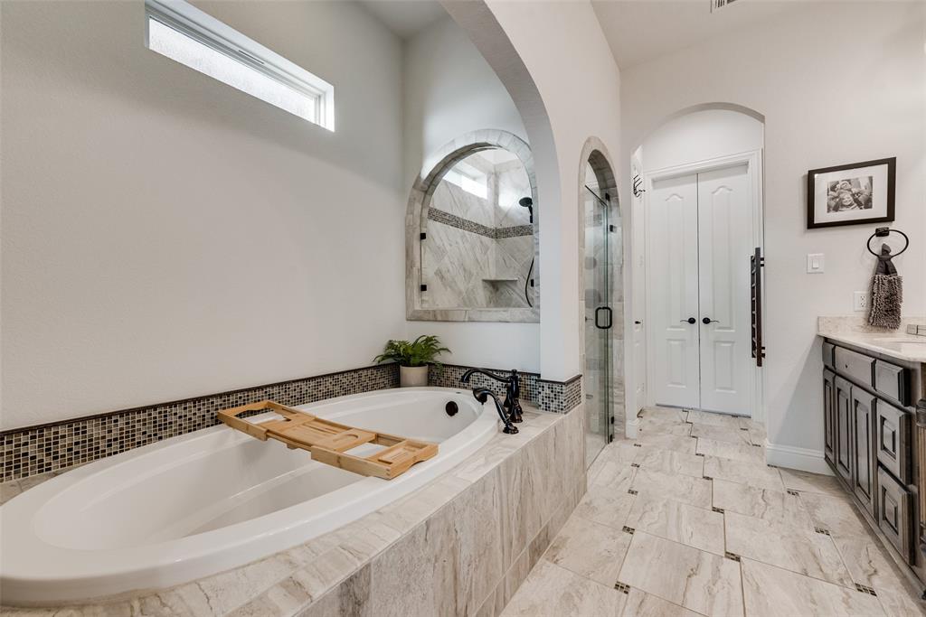 Resort On Eagle Mountain Lake - Residential