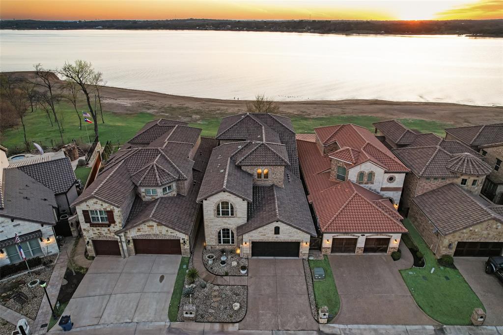 Resort On Eagle Mountain Lake - Residential