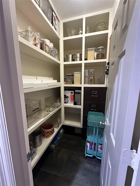 Lansdovvne Estates 2nd Instl - Residential