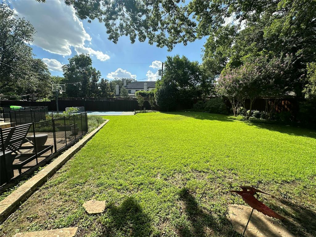 Lansdovvne Estates 2nd Instl - Residential