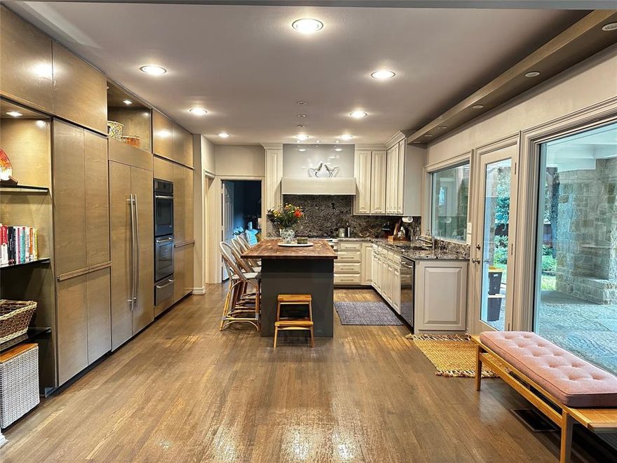 This home has amazing outdoor amenities; pickleball court, basketball half court, large pool with spa hot tub and lots of grass to play in. The back patio area has a built in grill and fireplace with island and bar fridge. Inside downstairs are two living areas, kitchen, laundry, guest bed and ensuite bath, powder bath and office. Upstairs is another sitting area and three bedrooms with ensuite bathrooms. Has whole house water softener, 2 car garage, UV air filters and much more. The house is located on a quiet dead end street.