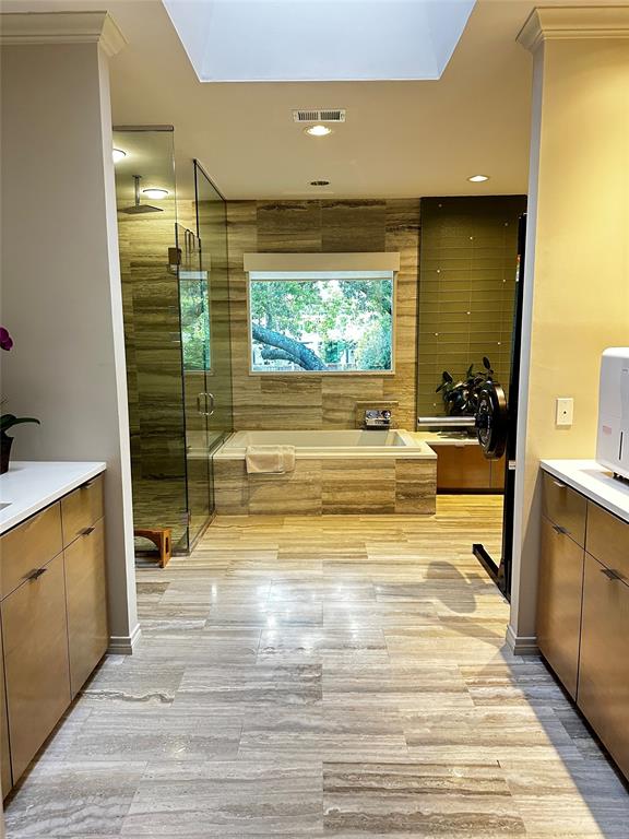 Lansdovvne Estates 2nd Instl - Residential