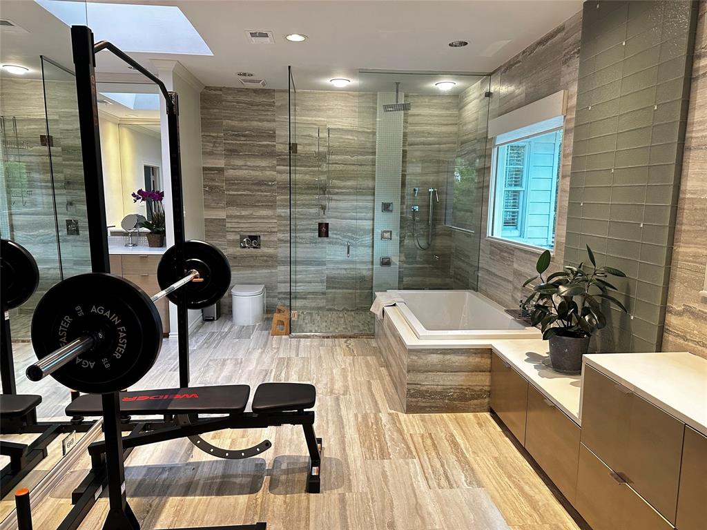 Lansdovvne Estates 2nd Instl - Residential