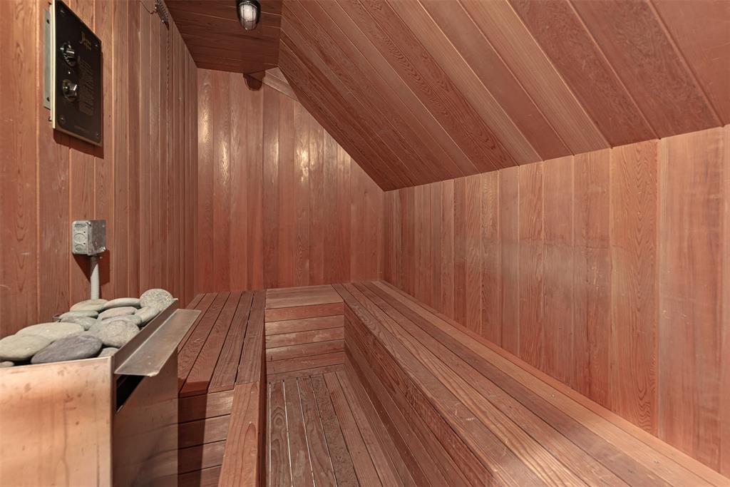 Willow Bend Country Ph Four - Residential