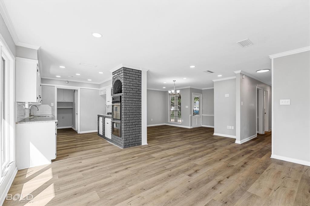 Shreveport, Louisiana 71115, United States, 3 Bedrooms Bedrooms, ,2 BathroomsBathrooms,Residential,Contingent,107214