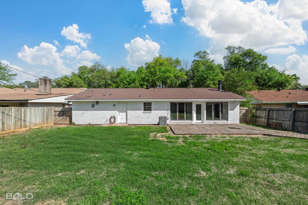 Shreveport, Louisiana 71115, United States, 3 Bedrooms Bedrooms, ,2 BathroomsBathrooms,Residential,Contingent,107214