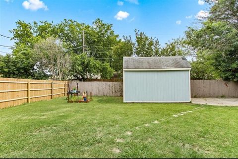 Tiny photo for 1008 Hillwood Drive, Lewisville, TX 75067 (MLS # 21096612)
