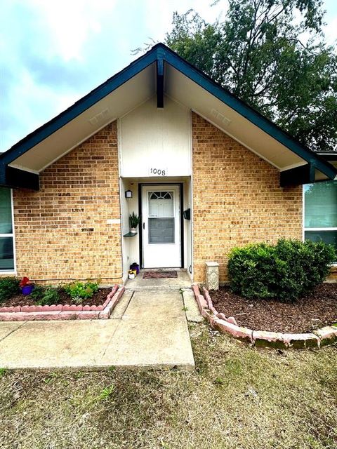 Tiny photo for 1008 Hillwood Drive, Lewisville, TX 75067 (MLS # 21096612)