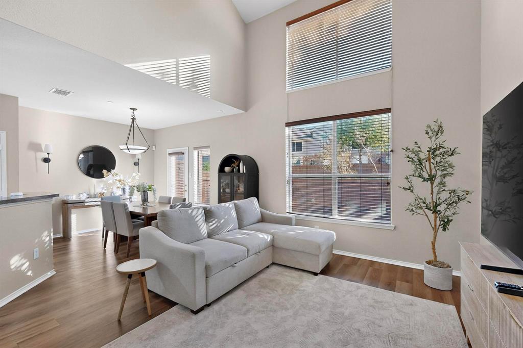 7112 Eagle Vail Drive