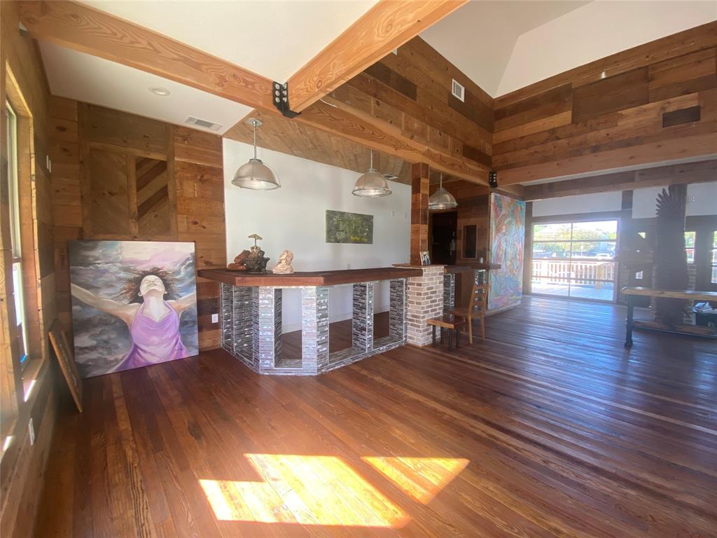 Hillside - Commercial Lease