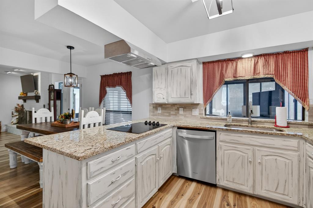 Teakwood Estates Add - Residential