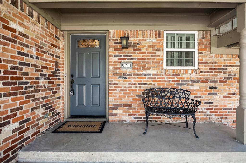 501 Ridgeview Drive