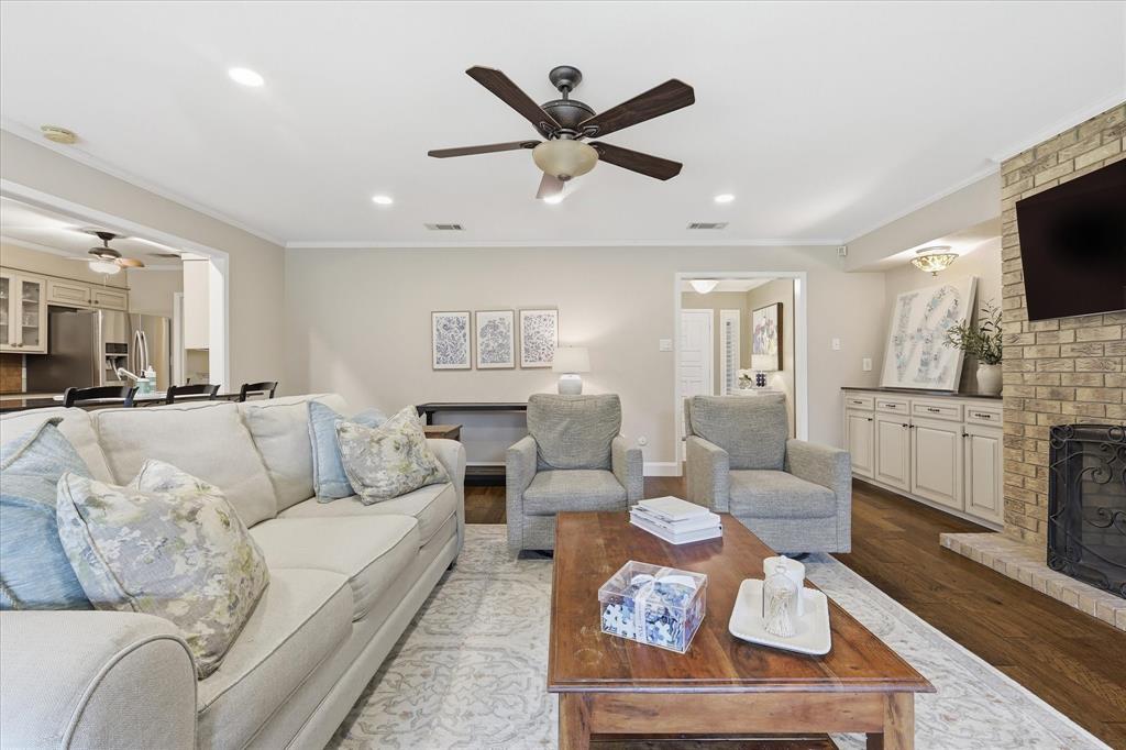 Ridglea Country Club Estate - Residential